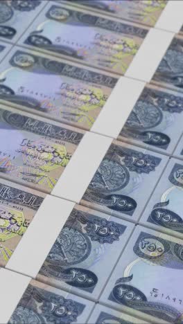 video vertical de billetes de 250 dinares iraquíes impresos por una imprenta de dinero