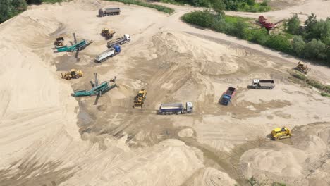 Mining-conveyor-at-sand-quarry