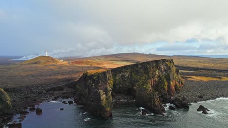 Valahnukamol-Klippen-Island