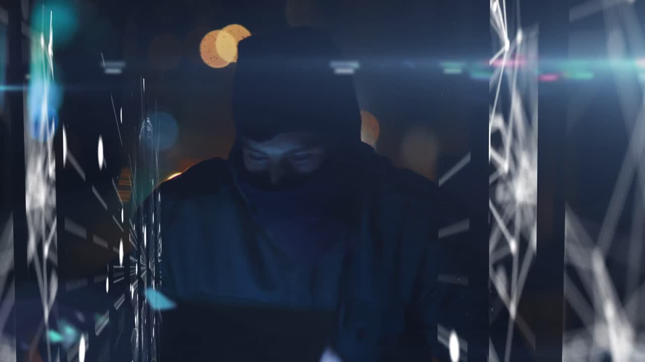 컴퓨터를 사용하는 남성 해커에 대한 연결 네트워크의 스크린