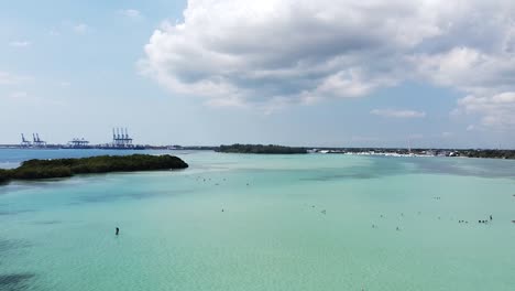 多米尼加共和國 boca chica 的美麗海灘,美麗的太陽和乾淨的天氣