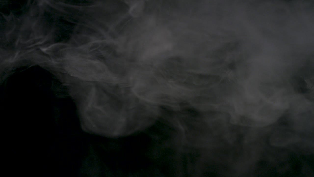 Modelli di fumo su sfondo nero