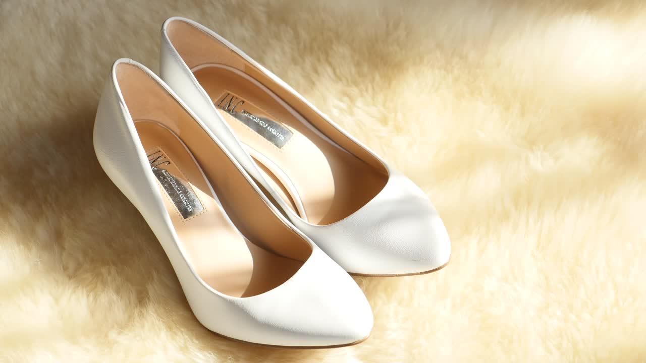 여성용 화이트 웨딩슈즈