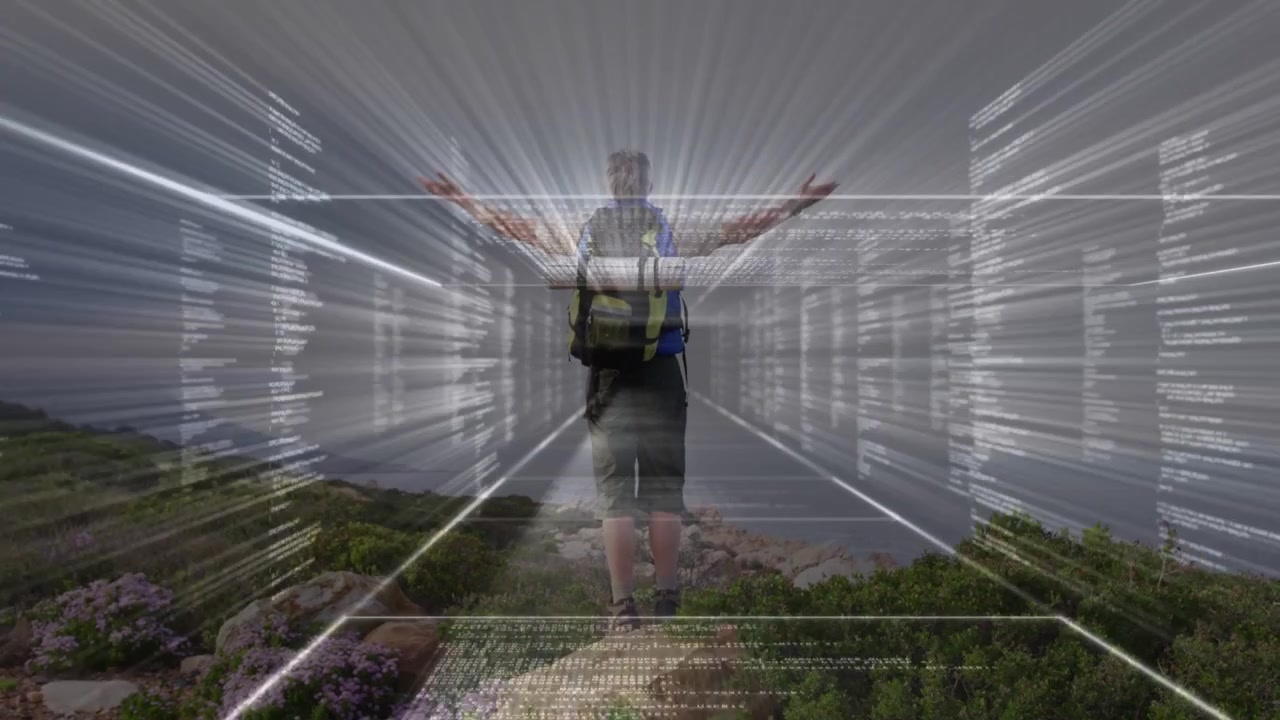 Caminhante masculino andando até a rocha, ativando túnel digital e código, levantando os braços ativando a sobreposição