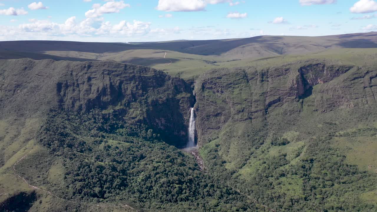 카스카 단타 폭포, 세라 다 카나스트라 국립 공원, 미나스 제라이스, 브라질