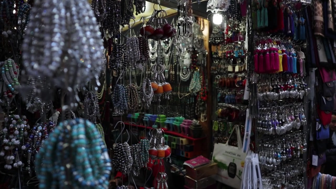Bazaar in marrakech jemaa el fna
