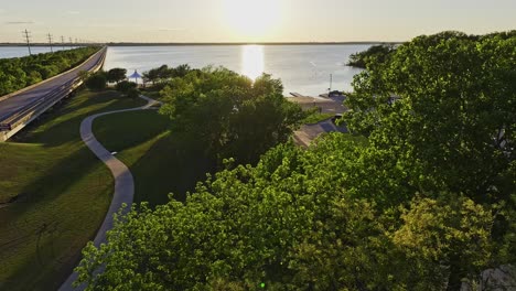 reveal of lake view at ray hubbard lake in rockwall, texas