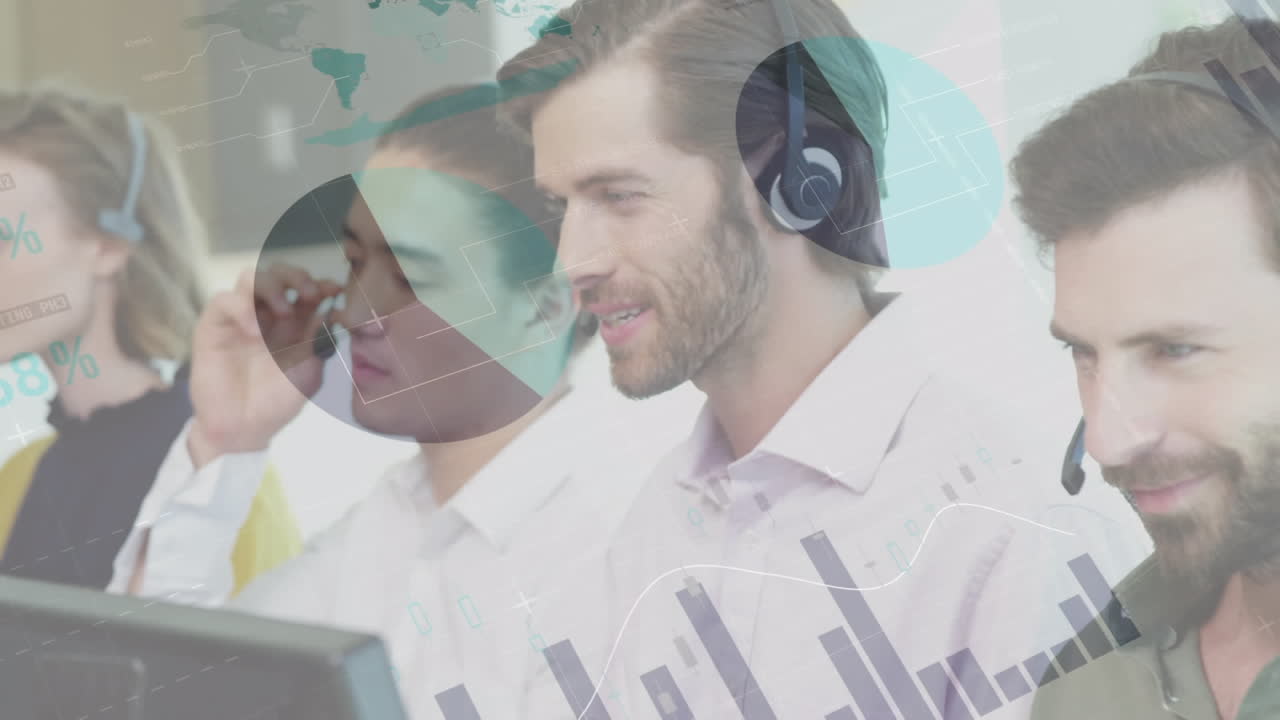 animación del registro de estadísticas sobre personas de negocios que usan auriculares telefónicos