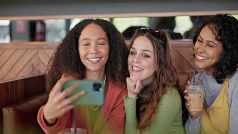 Girl-friends,-selfie-and-group-in-coffee-shop