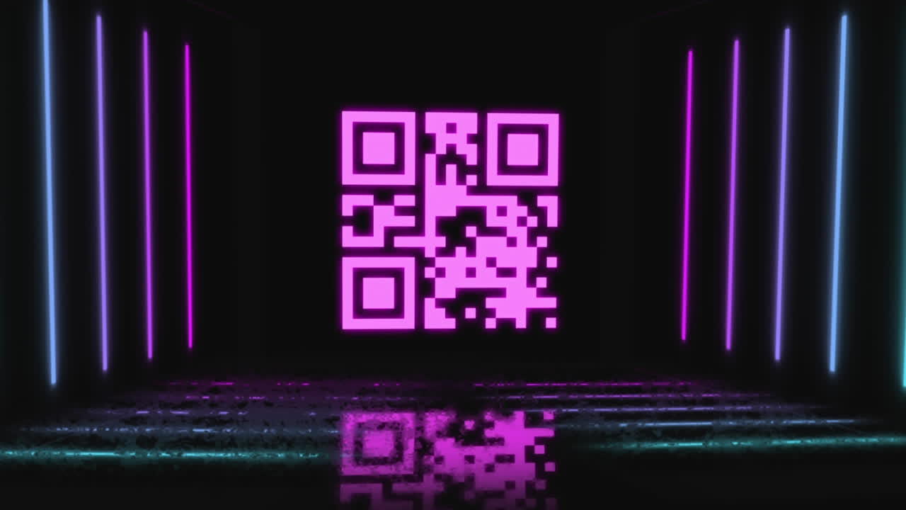 animación digital de código qr de neón rosado brillante contra líneas brillantes en fondo negro