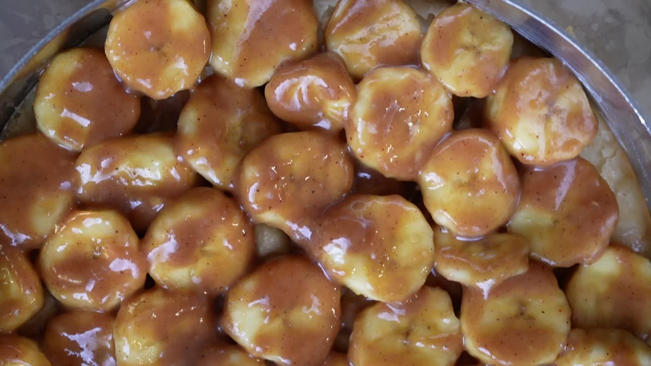 Ricetta facile della torta alla crema di banane