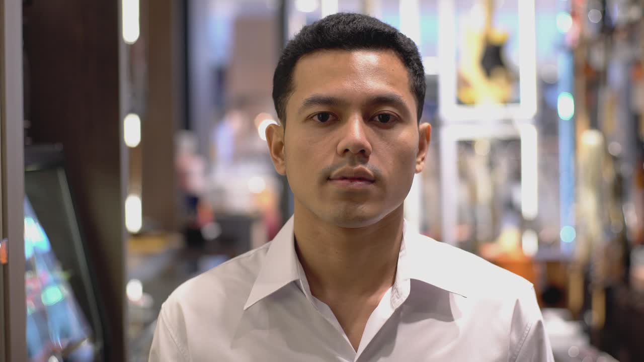 아시아 무슬림 남자의 초상화