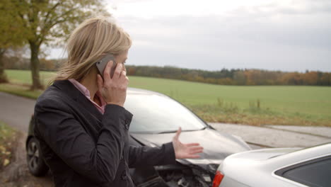 woman calling to report car accident on country road