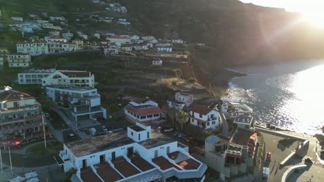 Stunning-Shot-Of-Madeiral-Island-Waterfront,-Portugal,-Southwestern-Europe