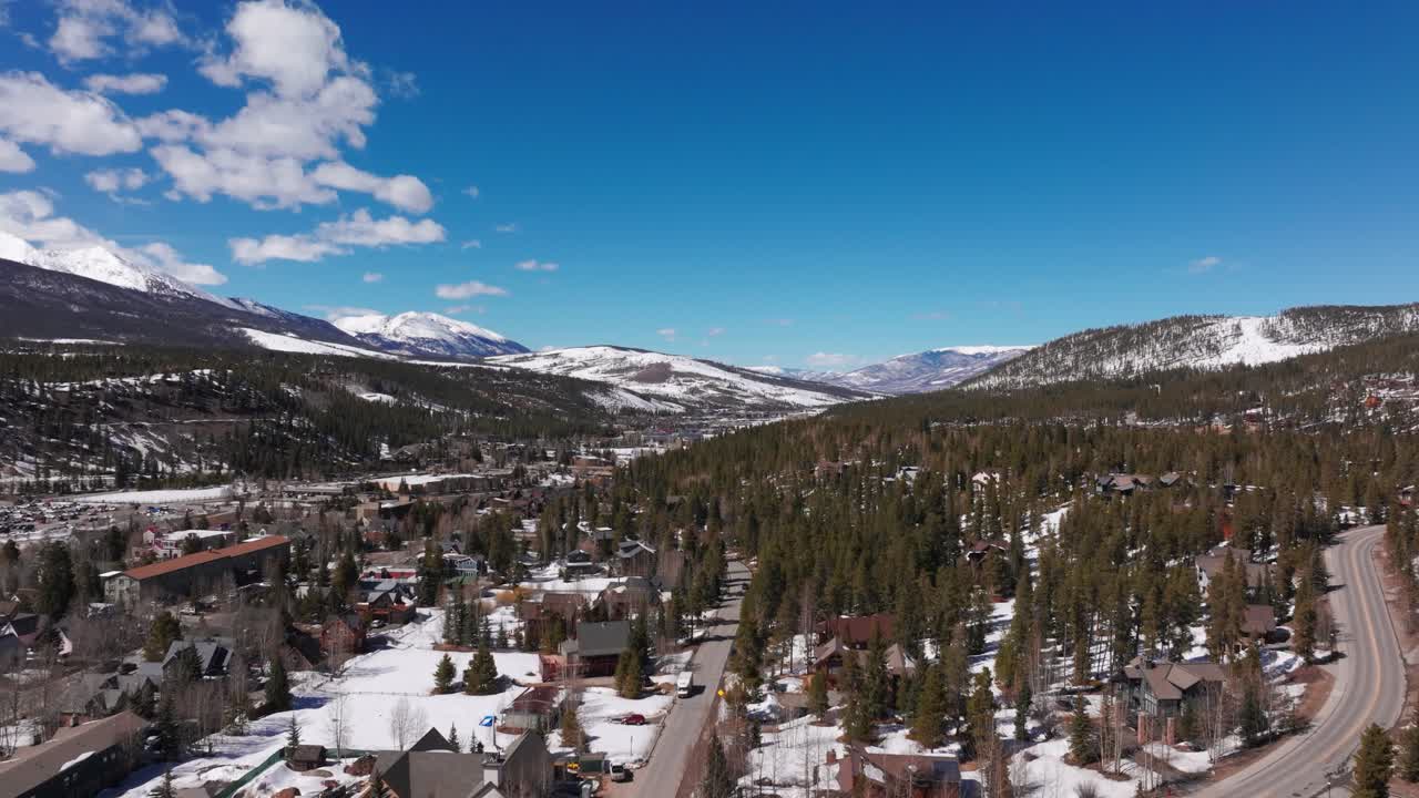 un dron fue derribado en el valle que entra en breckenridge, colorado.