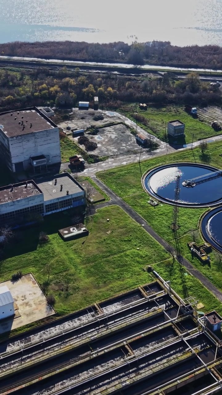 Wastewater treatment facility in operation near water body