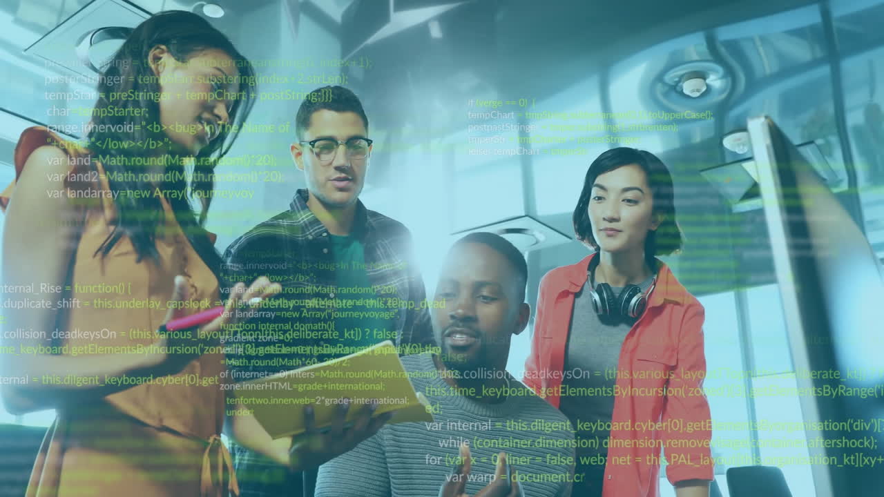 다양한 동료들이 사무실에서 일을 논의하는 데이터 처리의 애니메이션