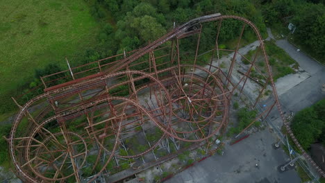 Parque-Temático-Camelot-Abandonado