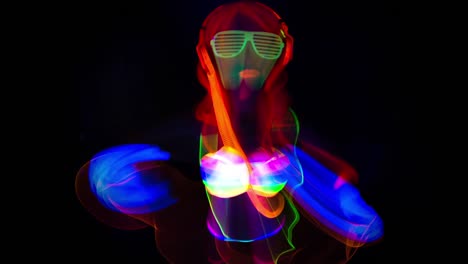 glowing uv woman 38