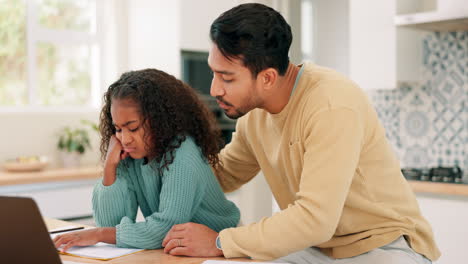 Education,-encourage-and-a-father-talking-to