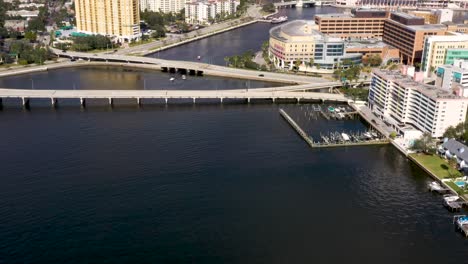 Waterfront-Coastal-City-Landscape-of-Tampa-Bay,-Florida---Aerial-Tilt-up-Reveal