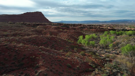 Snow-Canyon-State-Park,-Utah,-USA