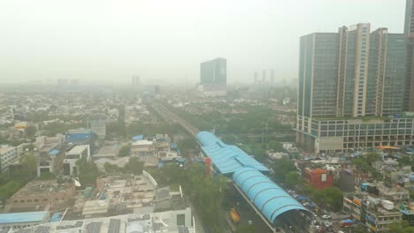 Delhi-Metro-In-Verschmutzung