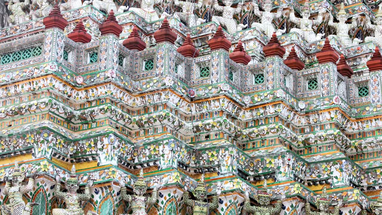 아룬 의 장식 된 모자이크 의 상세 한 모습