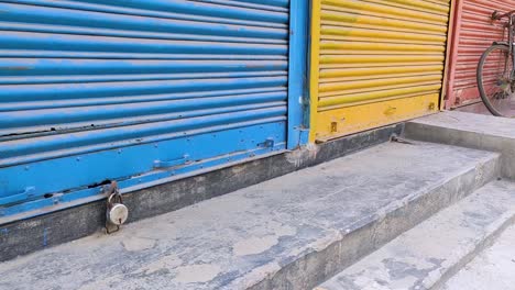 Shops-closed-in-India,-West-Bengal