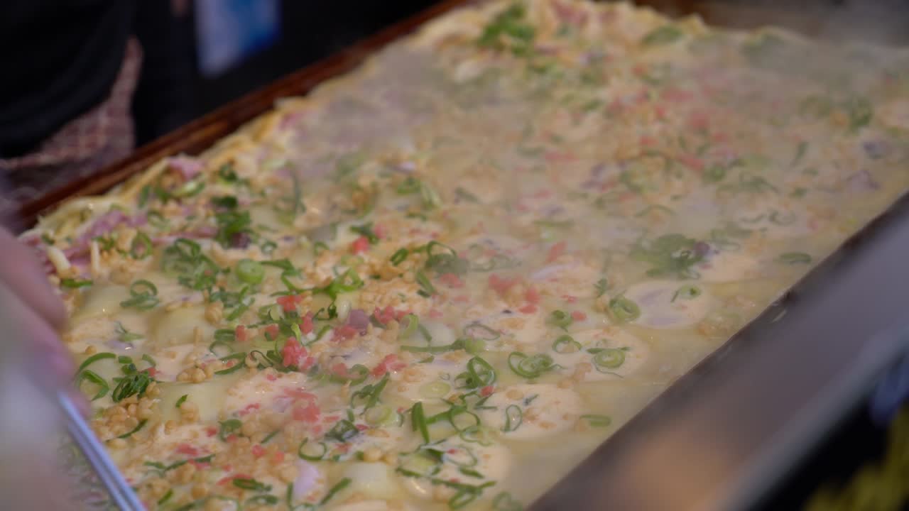 Takoyaki yapımı - Japon sokak yemeği tarzı