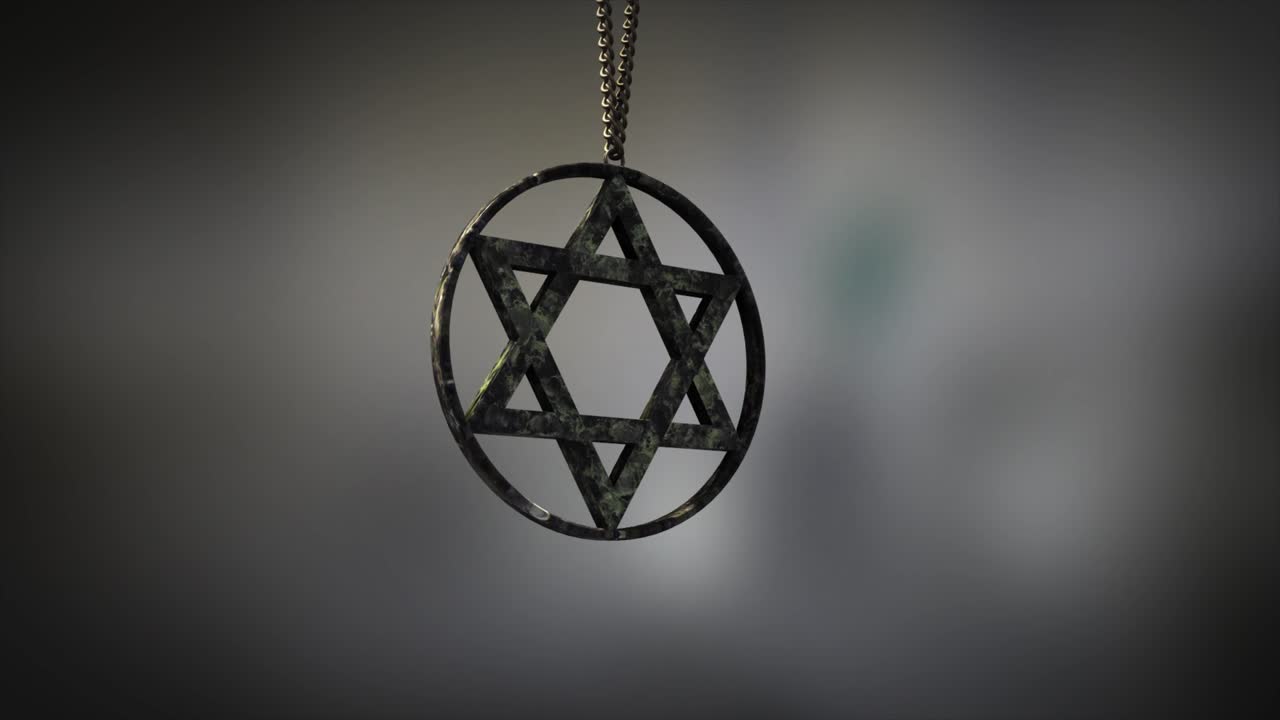 renderizado de alta calidad de una estrella circular de mármol pulido de un colgante de david, balanceándose lentamente al final de una cadena de cuello, con una profundidad de campo súper superficial y un fondo bokeh