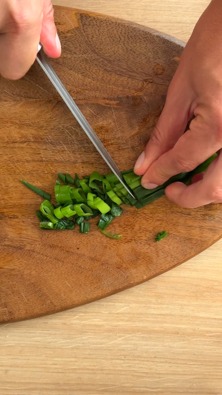 Chopping Green Onions