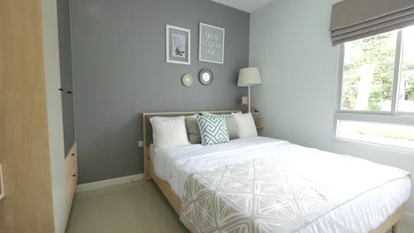 Clean-White-Bedroom-With-Natural-Lighting