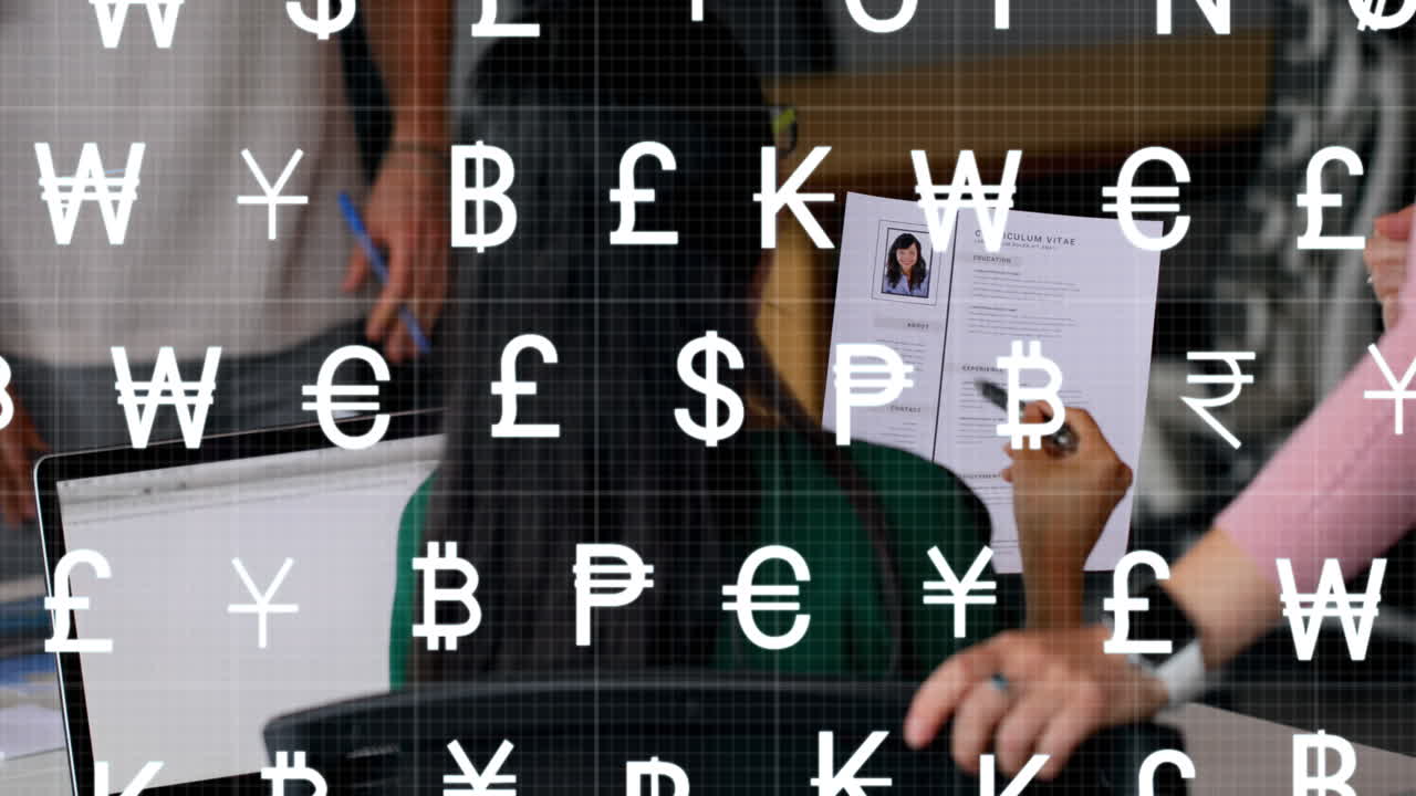 사무실에서 다양한 사업가들에 대한 데이터와 통화의 애니메이션