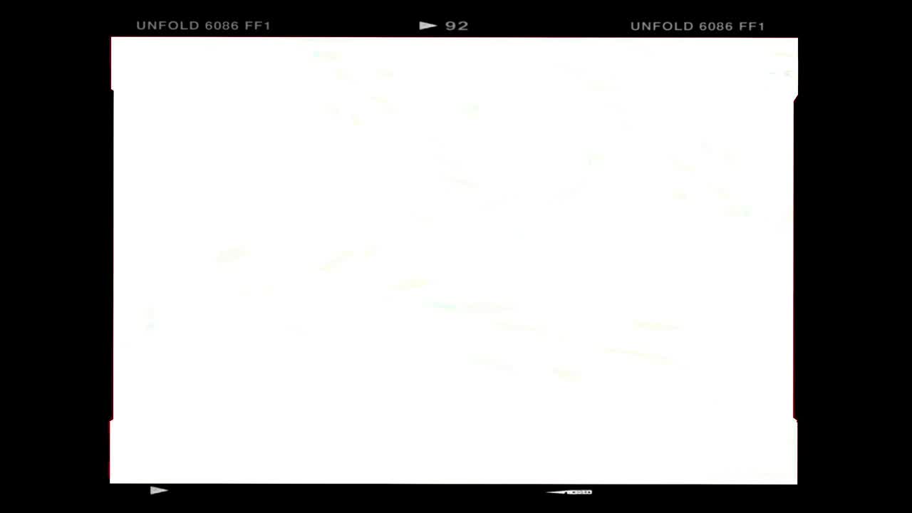 16mm 필름 둥근 가장자리 네거티브 오버레이, 먼지 및 스크래치, 곡성 필름, 이중 이미지.