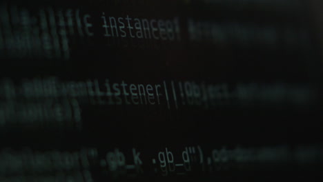 código de computadora en una pantalla oscura