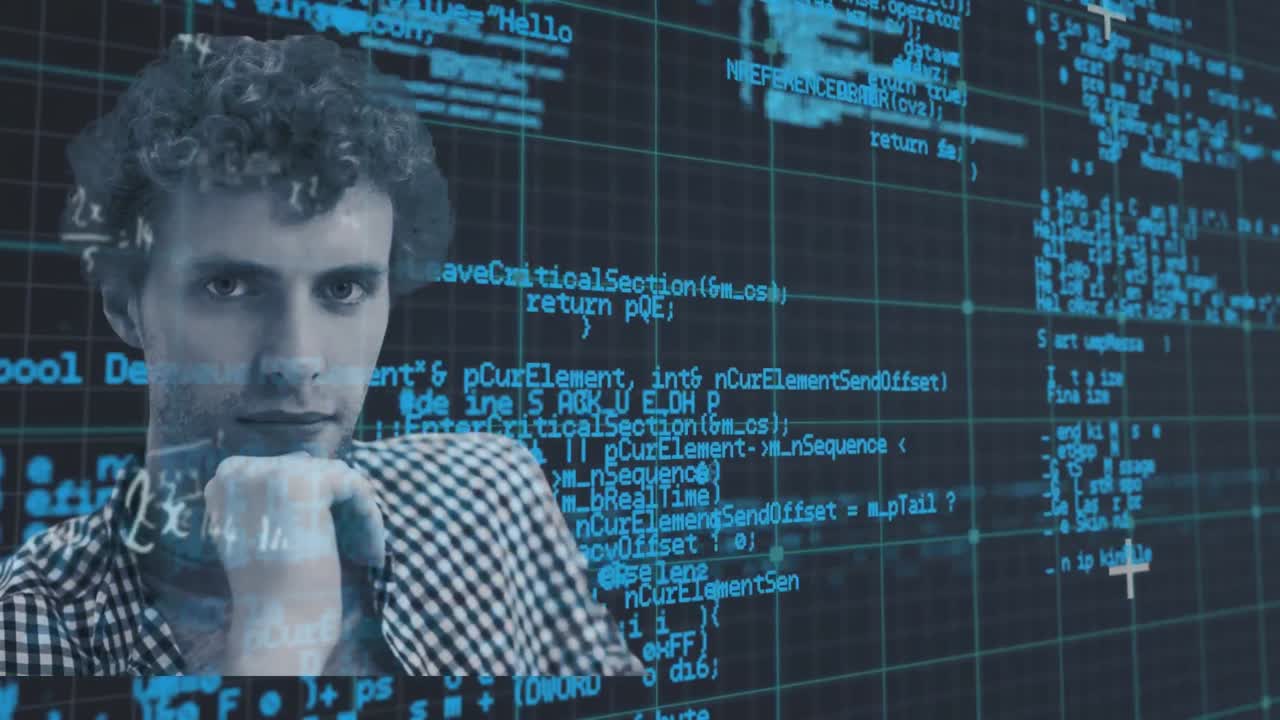 hombre con la mano en la barbilla contra el procesamiento de datos