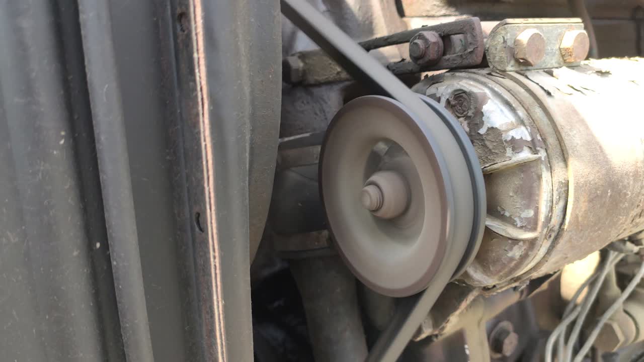 오래된 엔진 대변기 3