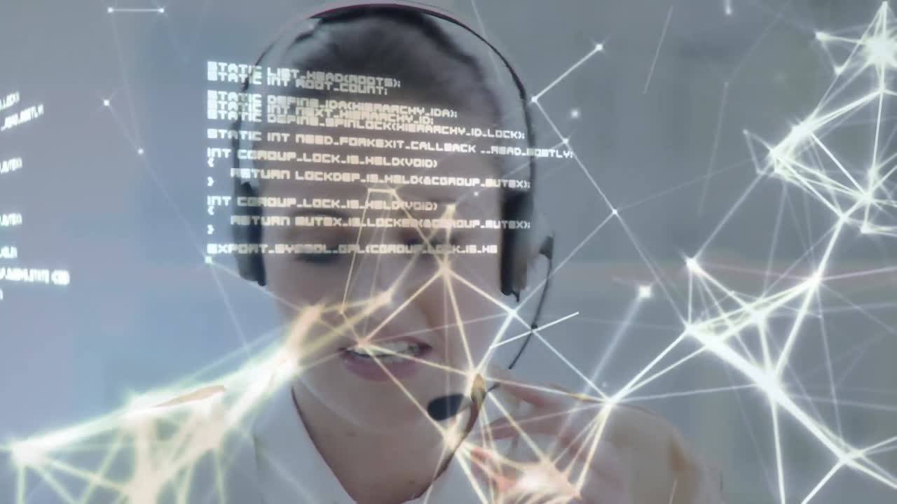 콜 센터 에이전트 가 클라이언트 와 대화 하고 있다