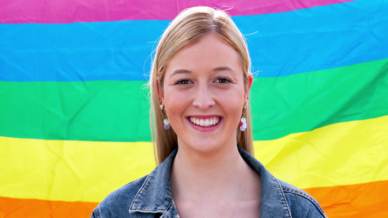 자부심, 발과 레즈비언, 여자