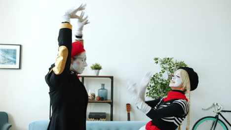 mime duo performance