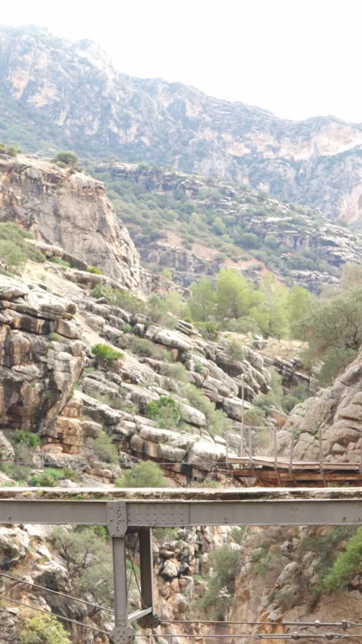Video of the river moving through Caminito del Rey gorge