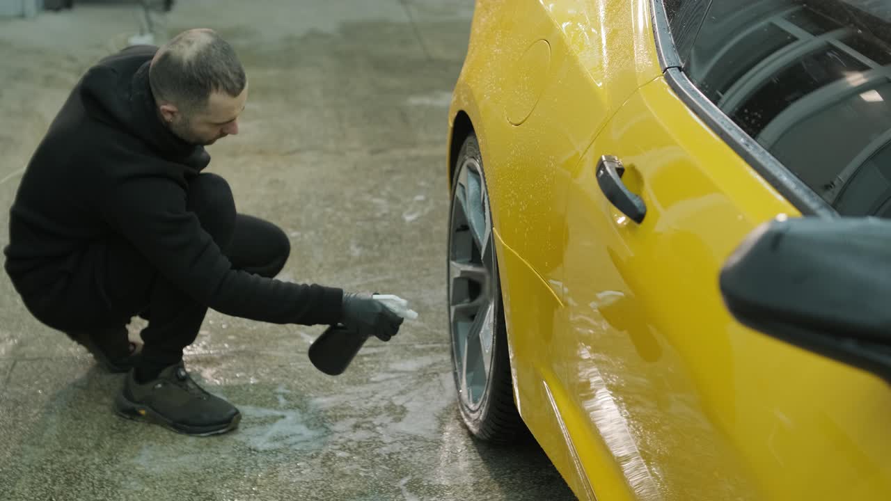 Professional Car Detailing – Washing, Ceramic Coating, and Interior Cleaning