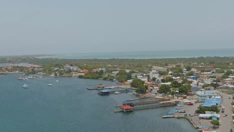 las calderas costa de la bahía de bani, república dominicana