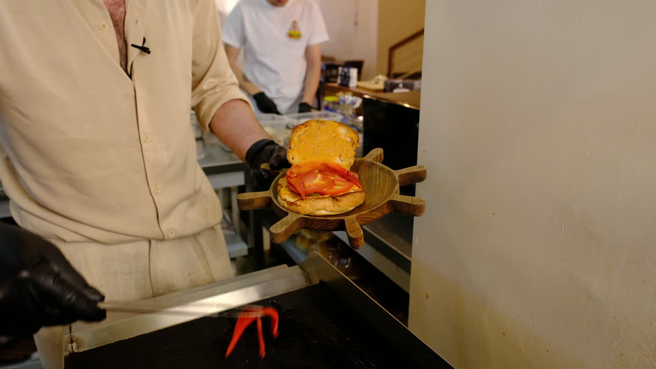 Layering Rich Flavors: Roasted Peppers for the Ultimate Burger