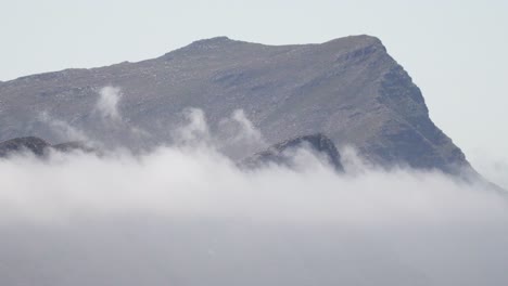 Tafelberg-In-Kapstadt,-Bedeckt-Mit-Wolken---Nahaufnahme