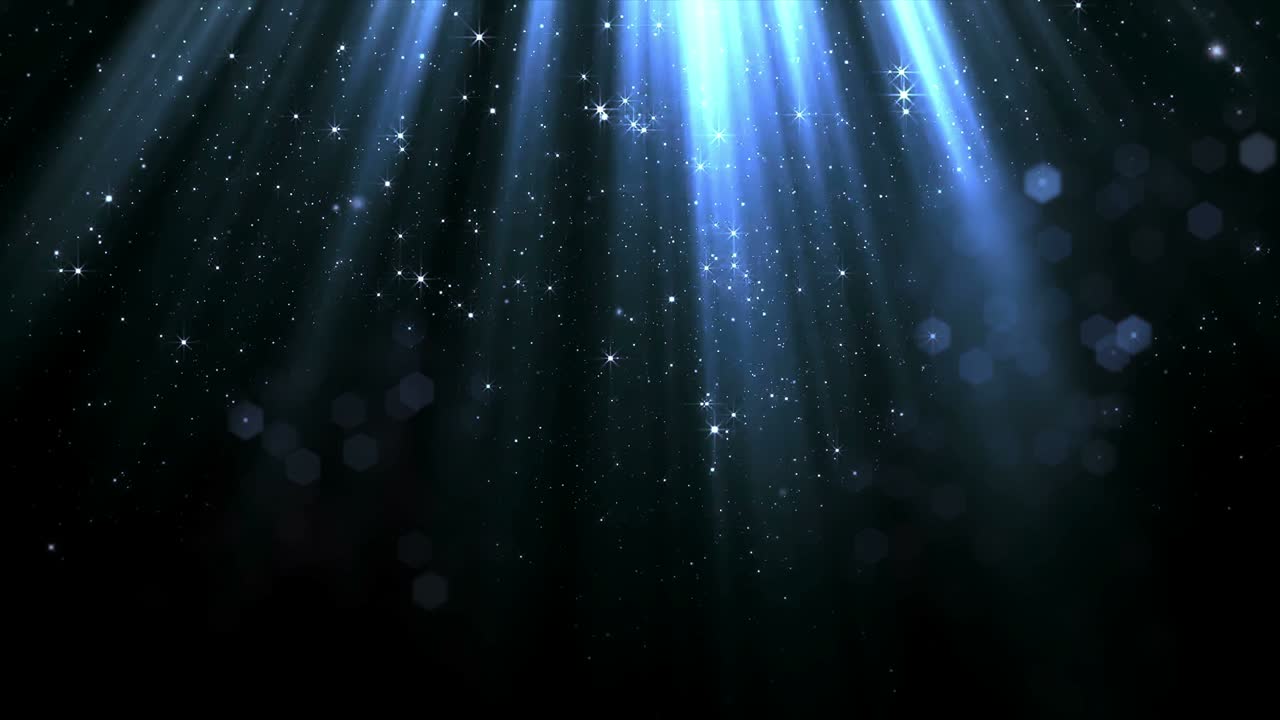 부드러운 상부 빛의 흐름에서 부드럽게 떨어지는 입자와 보케