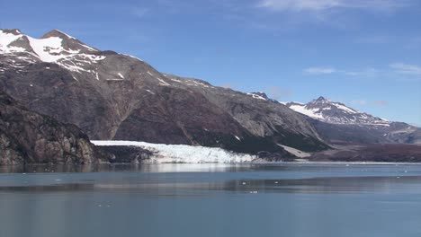 frozen landscape of glacier bay national park and preserve, alaska