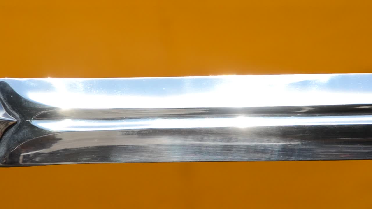 sværd. Skydning med ledning