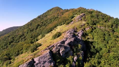 Rocky-Ridge-Pullout-from-Snake-Mountain-NC,-North-Carolina-near-boone-and-blowing-rock-nc,-north-carolina